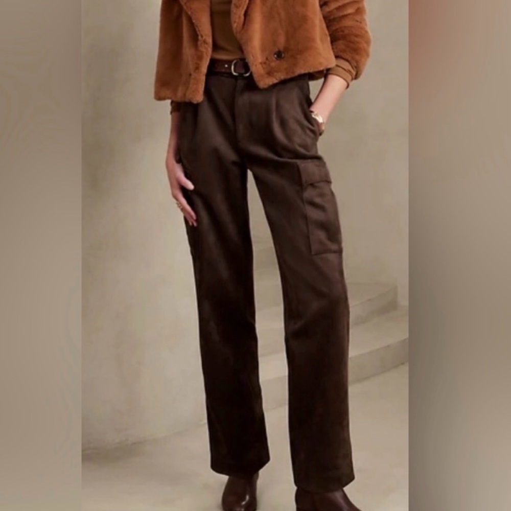 Banana Republic Factory Vegan Suede Cargo Pockets Pants Women’s Size 12 Brown